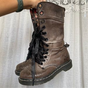 SOLD vintage dr. marten’s triumph boots